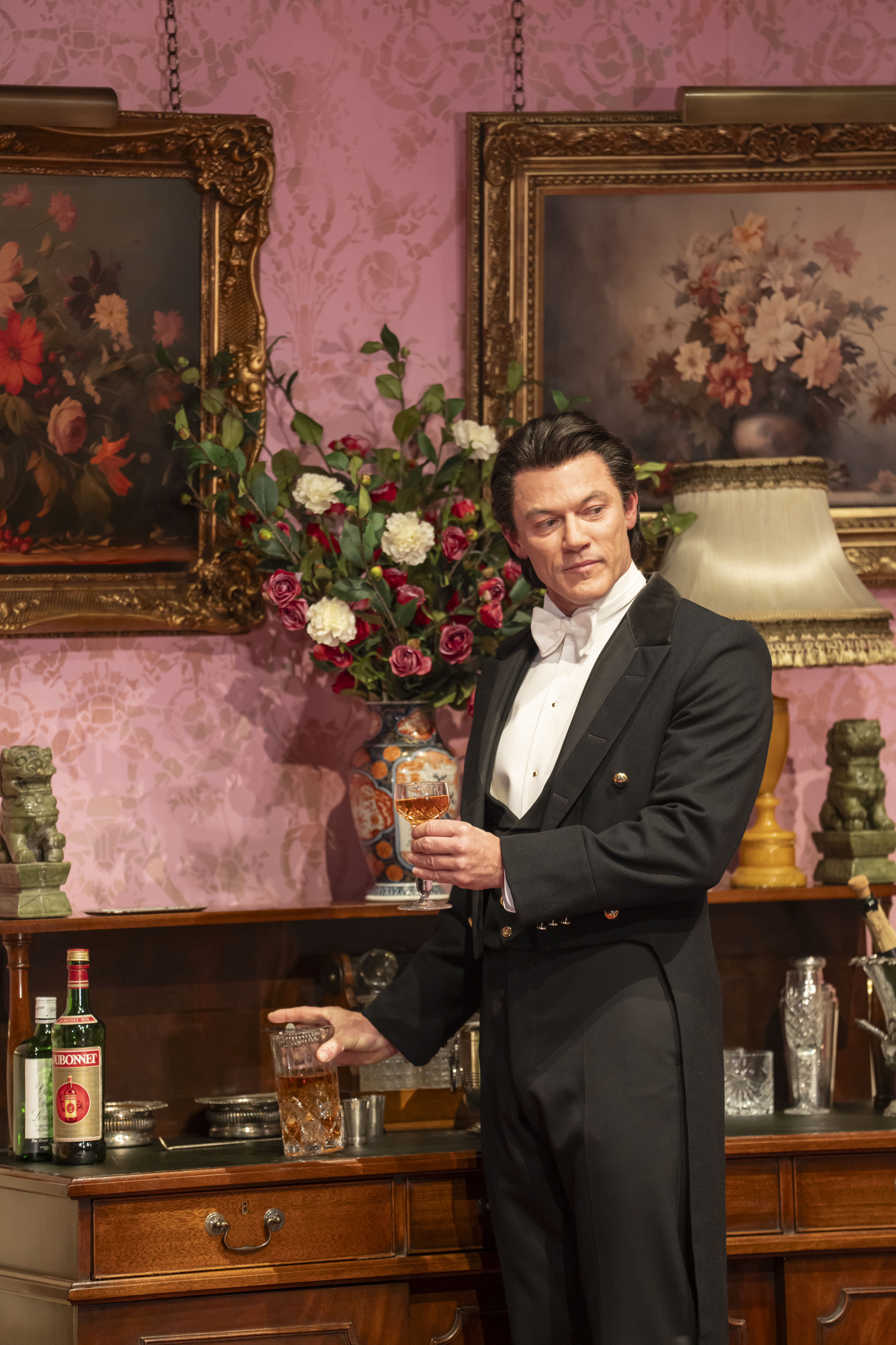 Luke Evans In Backstairs Billy, Photo Courtesy Of Johan Persson BSB2023JP 01016 Edit 2