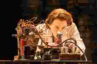 Photograph 51 (photo: Johan Persson)